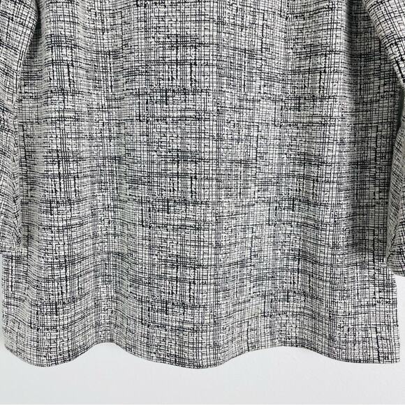 Talbots cream black stretchy knit bell sleeve preppy office top small - Picture 3 of 8